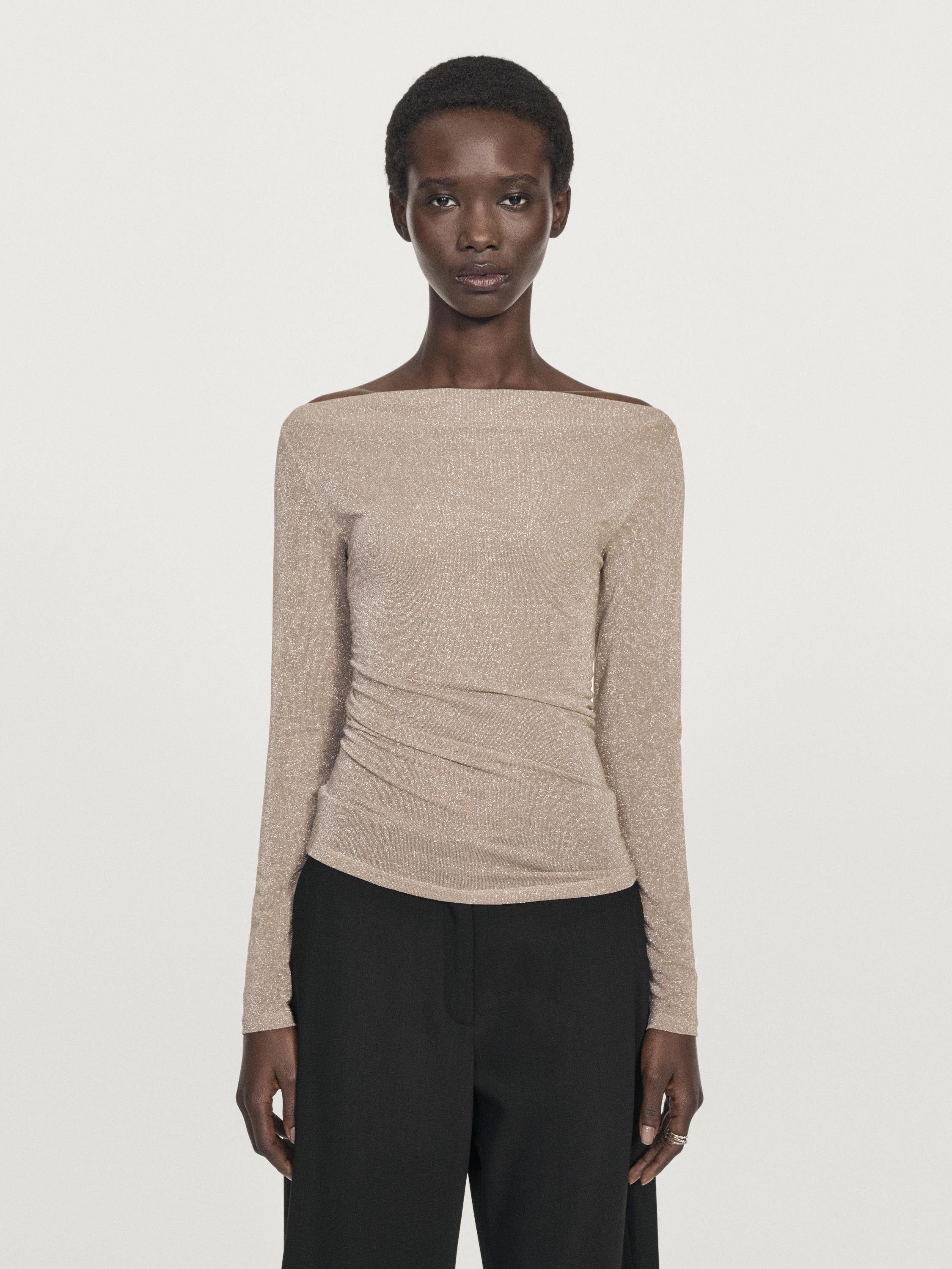 Boat neck T-shirt with metallic finish